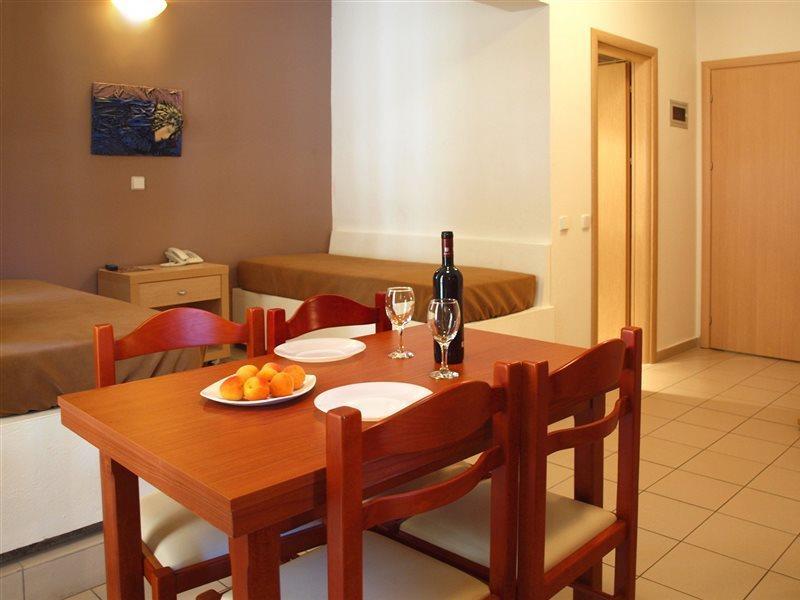 Caravel Hotel Apartments Ixia  Exterior photo